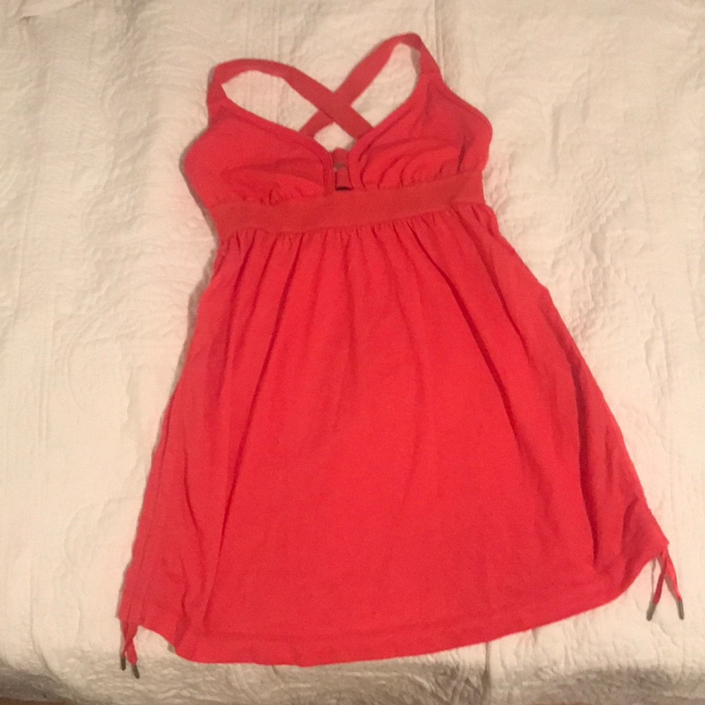 Lululemon top